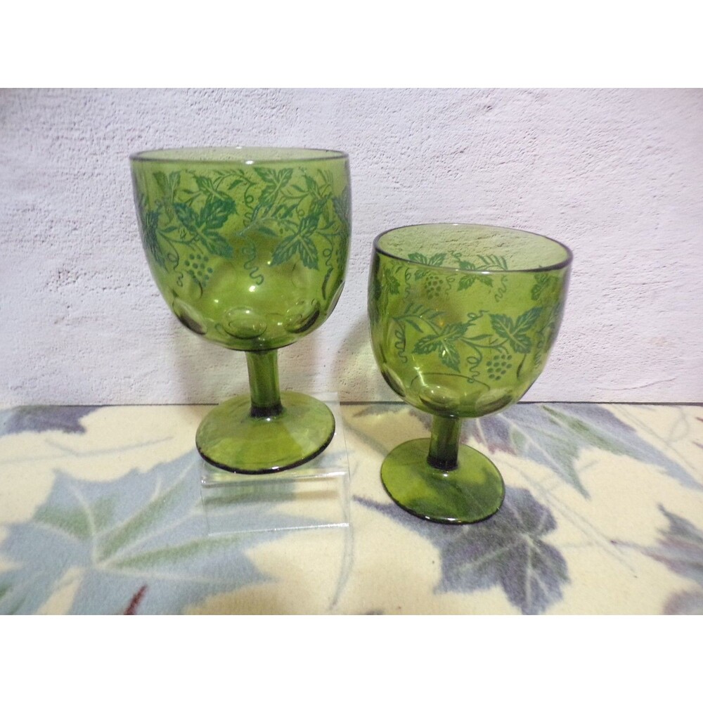 Vintage Bartlett Collins Green Grape Leaf Thumbprint Glass Goblets